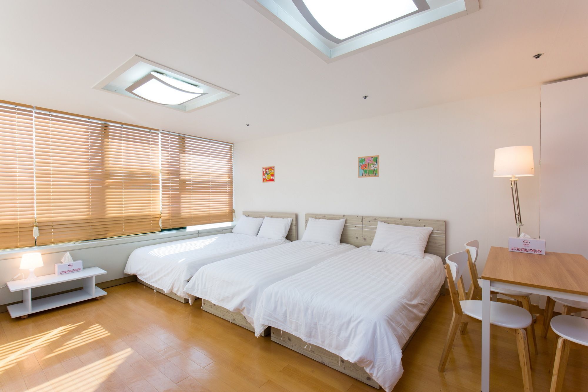 Jeong Apartment